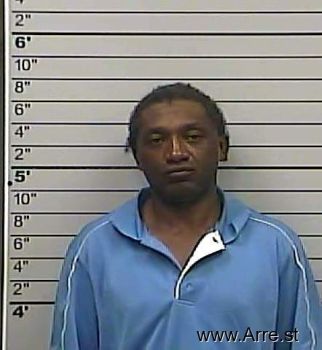 Isaiah  Jones Mugshot