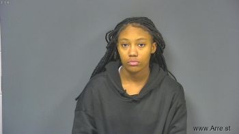 Jamesha Paris Stout Mugshot