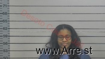 Justine Lajessica Walker Mugshot