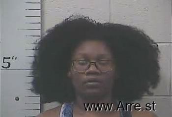 Kapri  Davis Mugshot