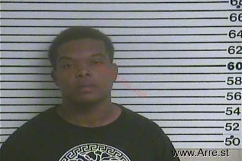 Kentrell Desmond Benton Mugshot