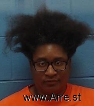 Kenyada  Holliday Mugshot