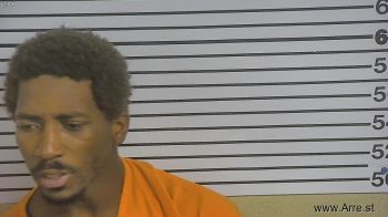 Kemondra  Lockhart Mugshot