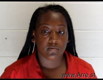 Kierra Shardae Wallace Mugshot