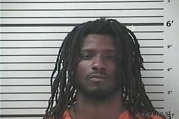 Kiesten Issiah Davis Mugshot