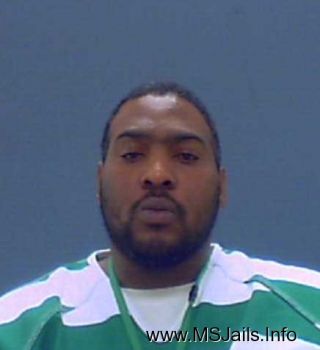 Lawrence Jemar Robertson Mugshot