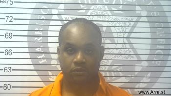 Leonard Derrick Green Mugshot