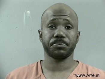 Lamont Leon Plummer Mugshot