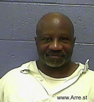 Louis  Holmes Mugshot