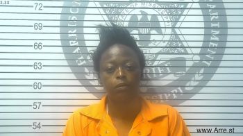 Melzina Jazzia Warren Mugshot