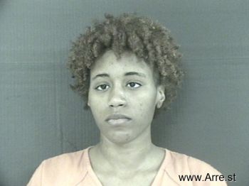 Markeyia Tyjuwanna-laver Whitehead Mugshot