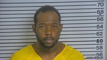 Michael Deshun Davis Mugshot