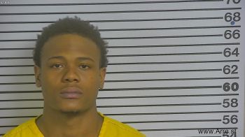 Michael Deondre Walters Mugshot