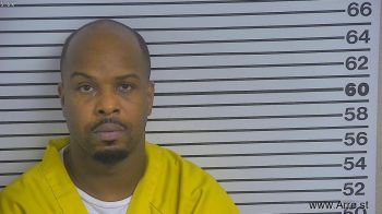 Rashawn Antwan White Mugshot