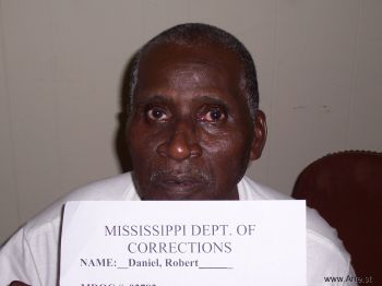 Robert  Daniel Mugshot