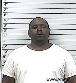 Robert J Hogan Mugshot