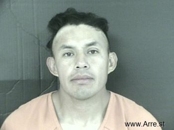 Roberto  Medina-torres Mugshot