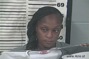 Shalace Tereyl Tatum Mugshot