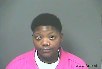 Shaneisha  Woods Mugshot