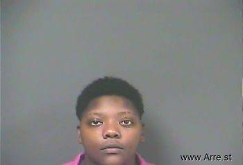 Shaneisha  Woods Mugshot