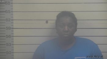 Tiffany Reshun Smith Mugshot