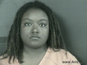 Taylor Dchelle Thompson Mugshot