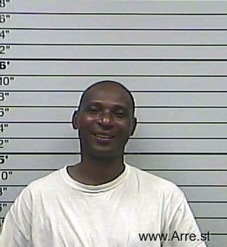 Thomas Leon Long Mugshot