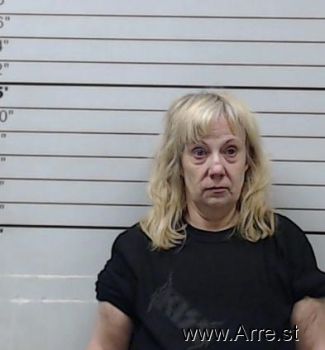 Tracy L Wolfe Mugshot