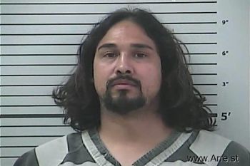 Victor Tonituah Longoria-garza Mugshot