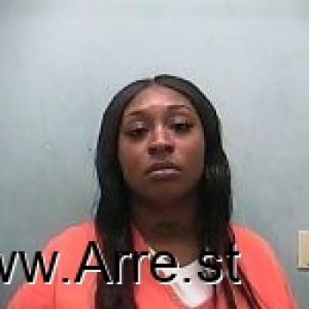 Vanisha Monet Wade - Coleman Mugshot