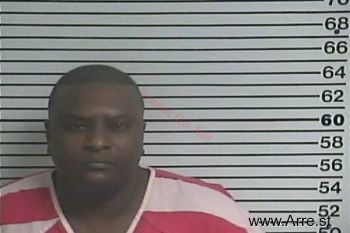 Waynedell L Hinton Mugshot