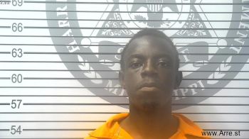 Xavier Lamont Saunders Mugshot