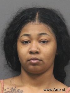 Anahja Roberson Arrest Mugshot