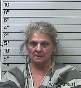 Karen Ashmore Arrest Mugshot