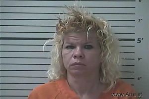 Lisa Beard Arrest Mugshot