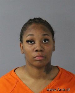 Traieonna Earl Arrest Mugshot