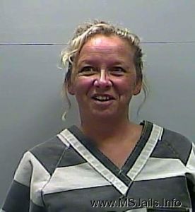 Wendy  Reeder Arrest