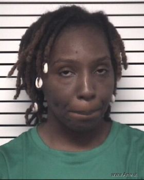 Amanda Shantrese Daye Mugshot