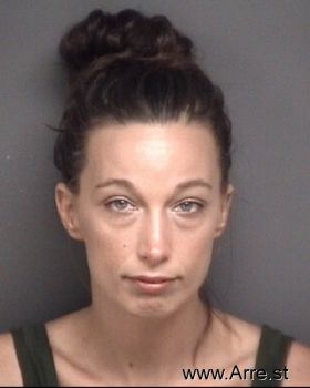 Amanda Kayla Mills Mugshot