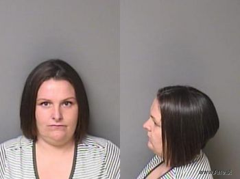 Amber Danielle Simmons Mugshot