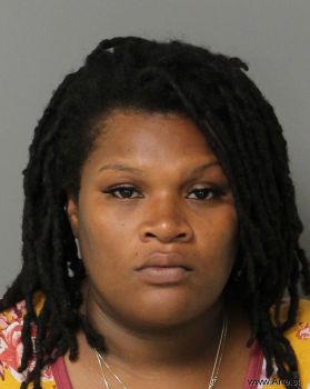 Chauquita Evonne Clay Mugshot