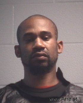 Derrick Louis Freeman Mugshot