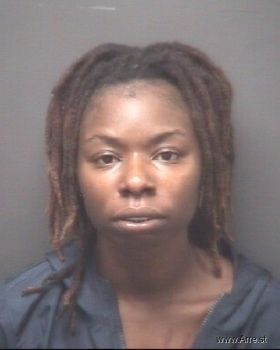 Destunee Quinasha Berry Mugshot