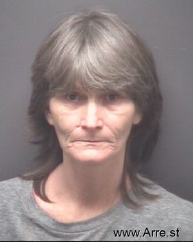 Donna Dee-ann Matthews Mugshot