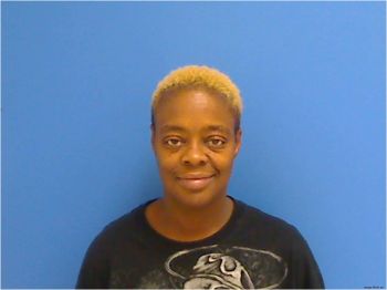 Ebony Denise Robinson Mugshot