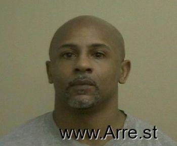 Eric T Washington Mugshot