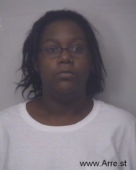 Erica Maria Green Mugshot