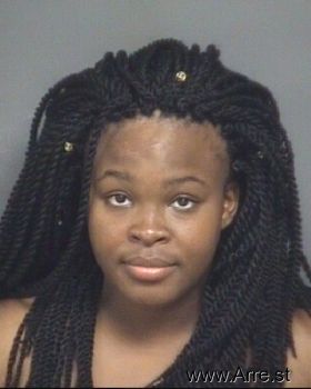 Erica Tshelle Mills Mugshot