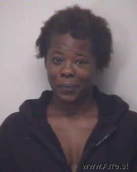 Jasmine Laquan Mcelwaine Mugshot