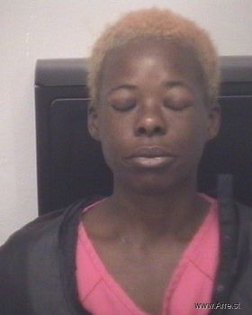 Jasmine Laquan Mcelwaine Mugshot